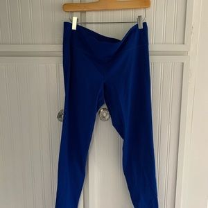 Royal blue under armour tights